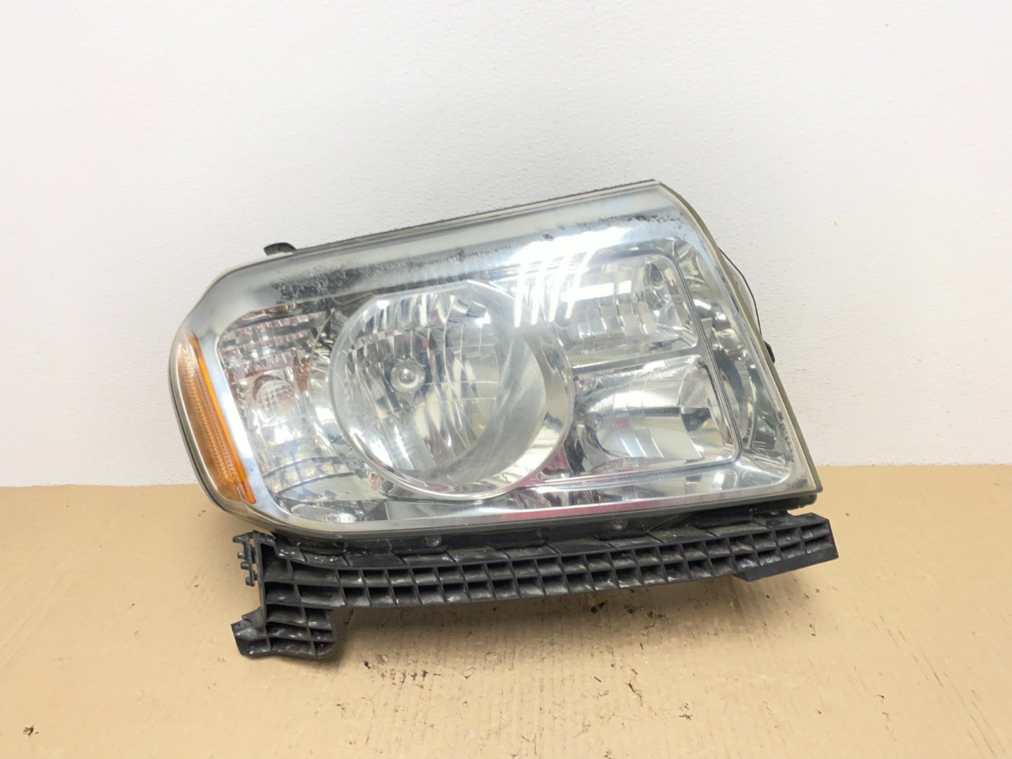 2009 2010 2011 Honda Pilot Right Passenger RH Halogen Headlight AF2925 DW0