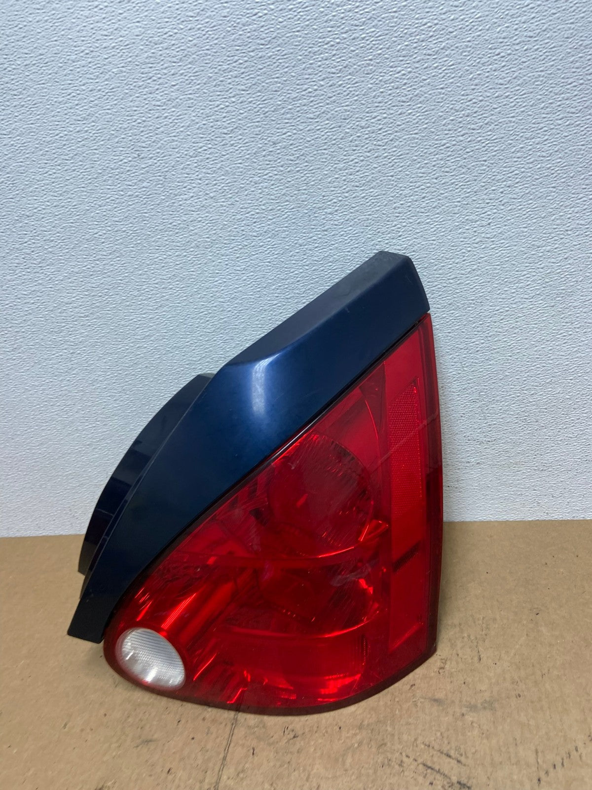 2004 2005 2006 2007 2008 Nissan Maxima Right Passenger Tail Light Oem AC3645 LK0