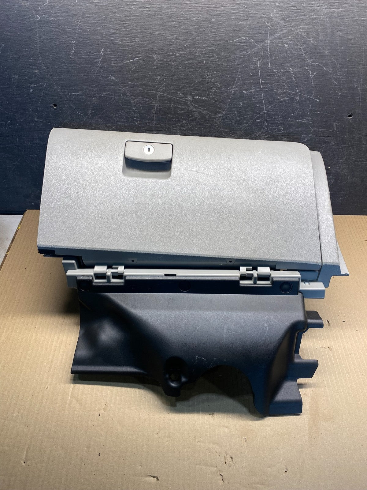 2015 2016 2017 Subaru Crosstrek Glove Box Compartment ah7431 DG0