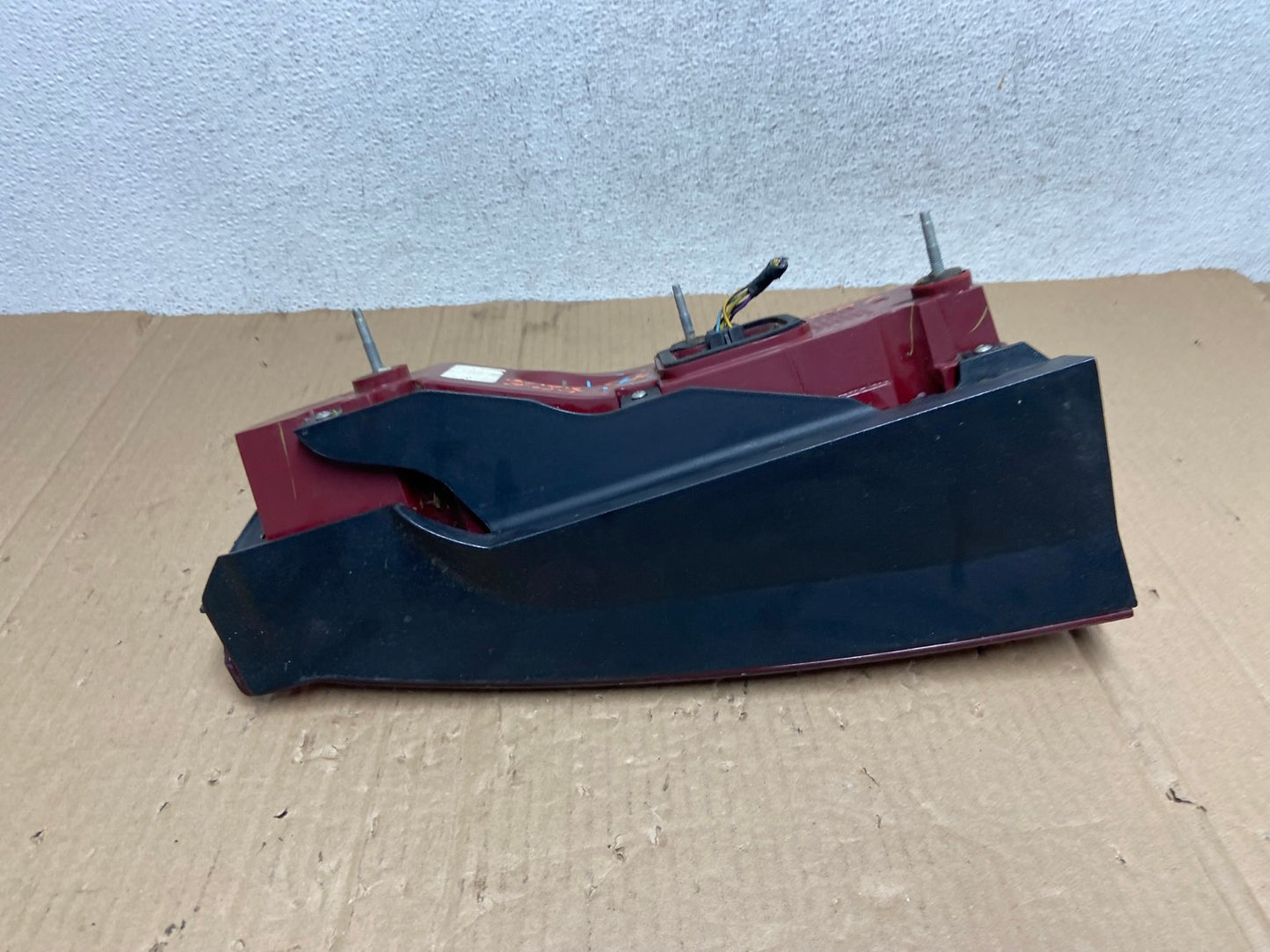 2005 2006 2007 Cadillac STS Left Driver Side Tail Light AE8980 LK7