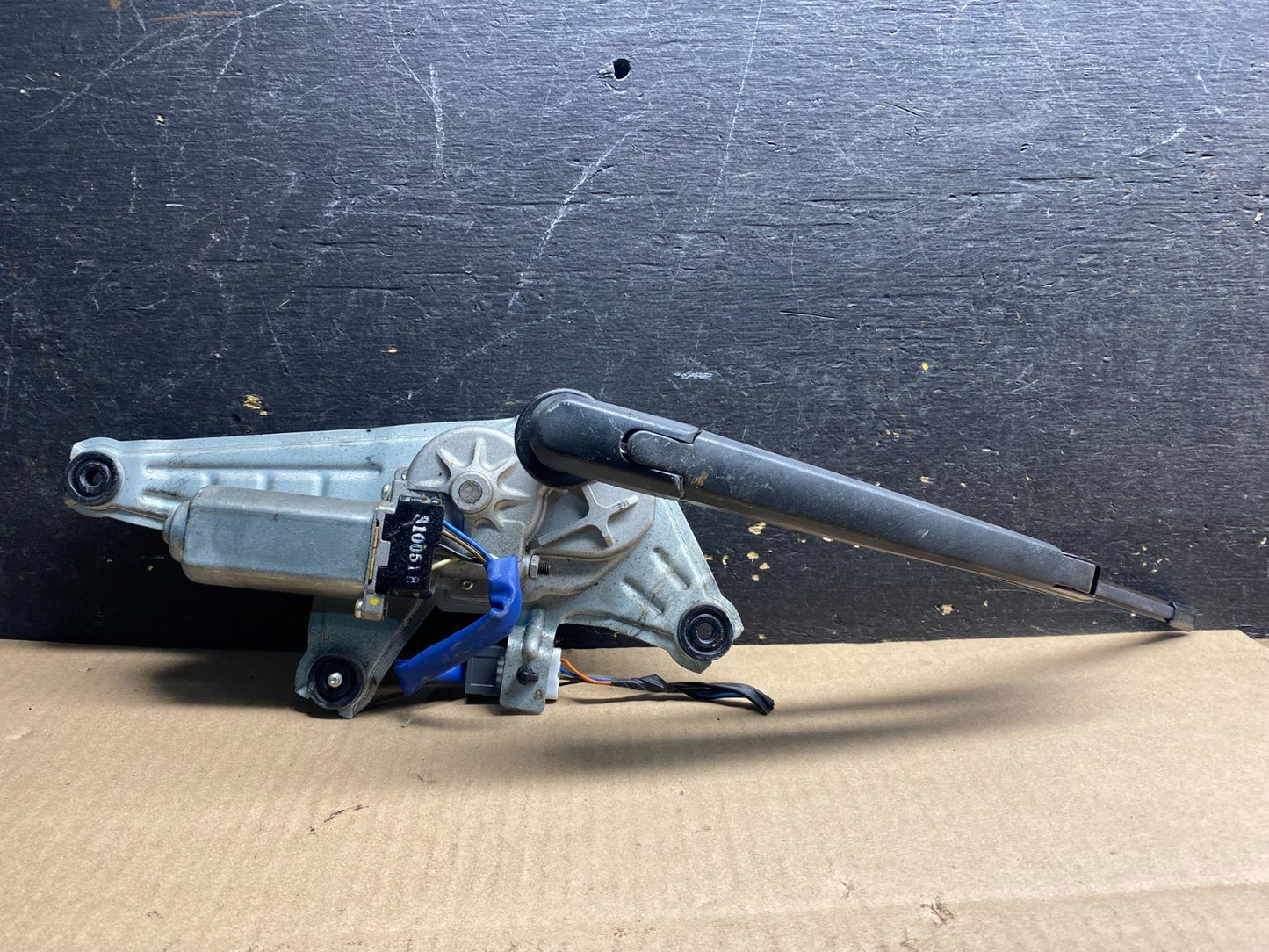 2010-2013 Kia Soul Rear Glass Windshield Wiper Motor Z4981 DG0