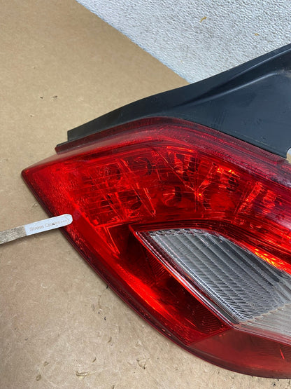 2009 2010 2011 Nissan Maxima Right Passenger RH Side Tail light AI3559 LK4