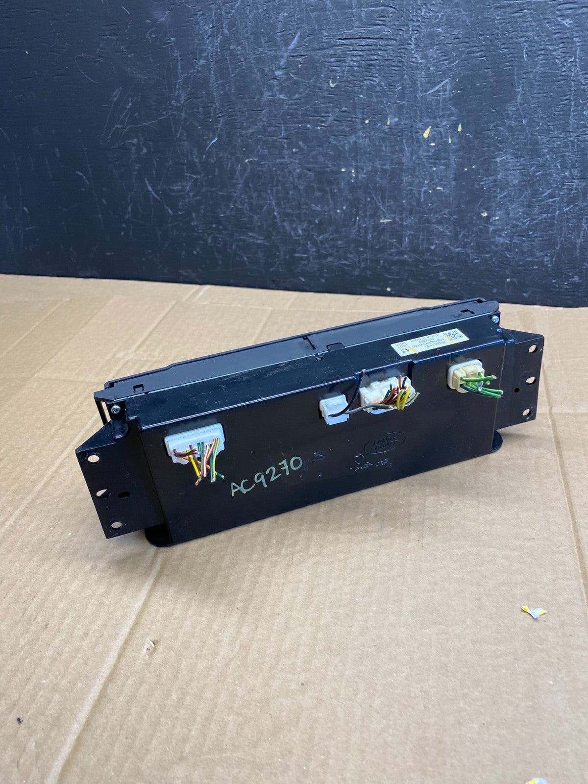 2008 to 2009 Land Rover Range LR3 AC Heater Climate Control Module AC9270 DG3