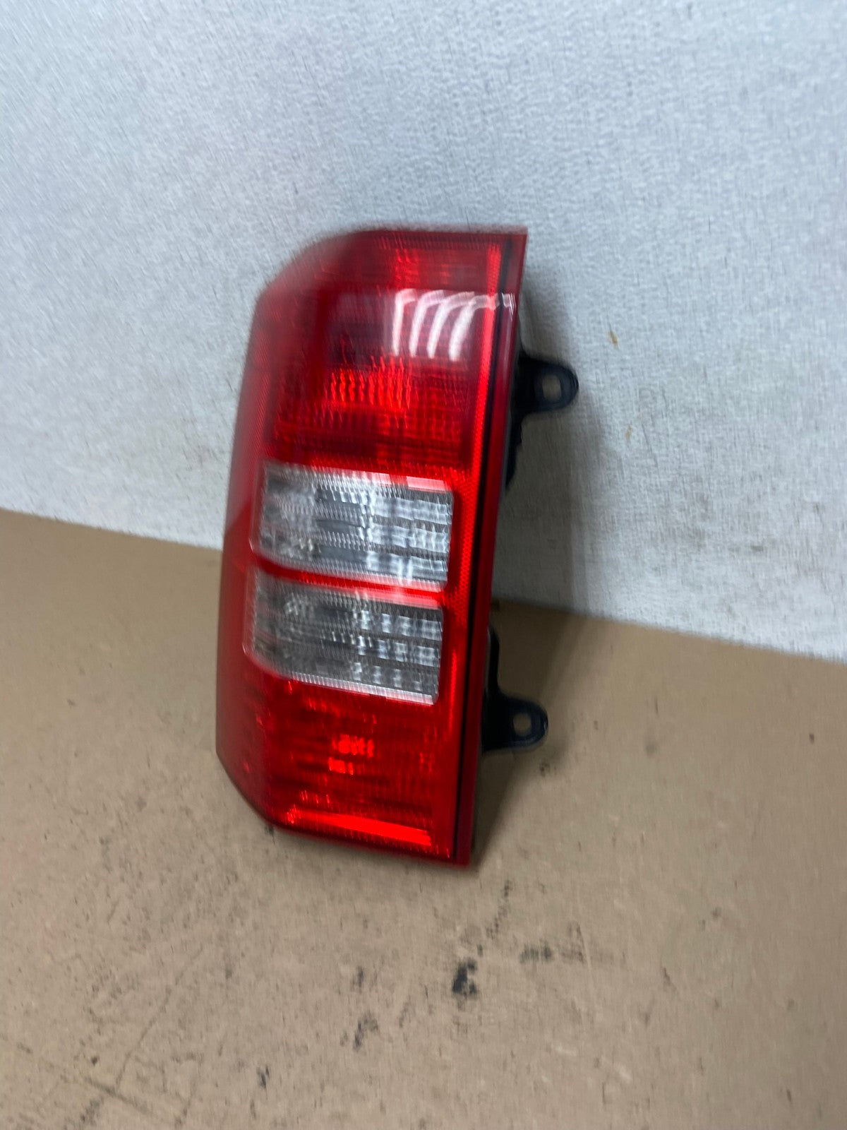 2008 to 2016 Jeep Patriot Left Lh Driver Side Tail Light AF4810 LK1