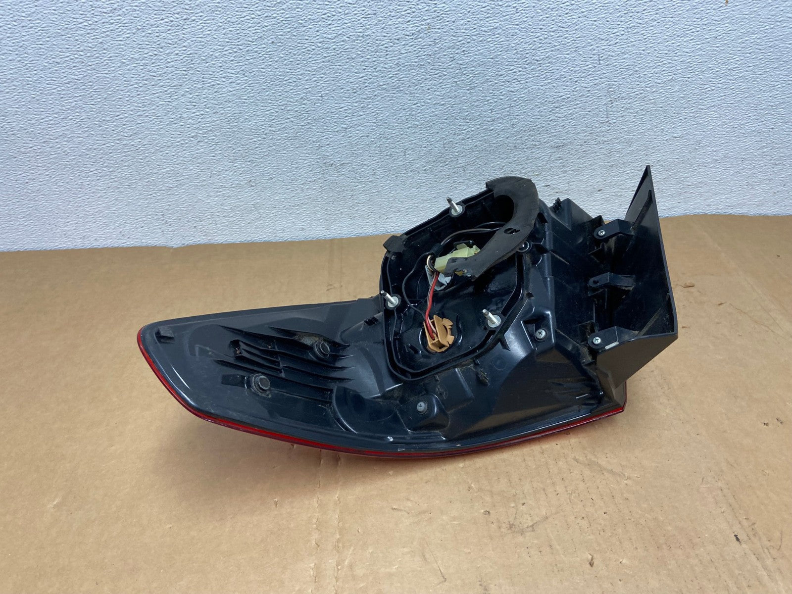 2010 to 2014 Subaru Legacy Left Driver LH Side Tail Light AC8430 LK3