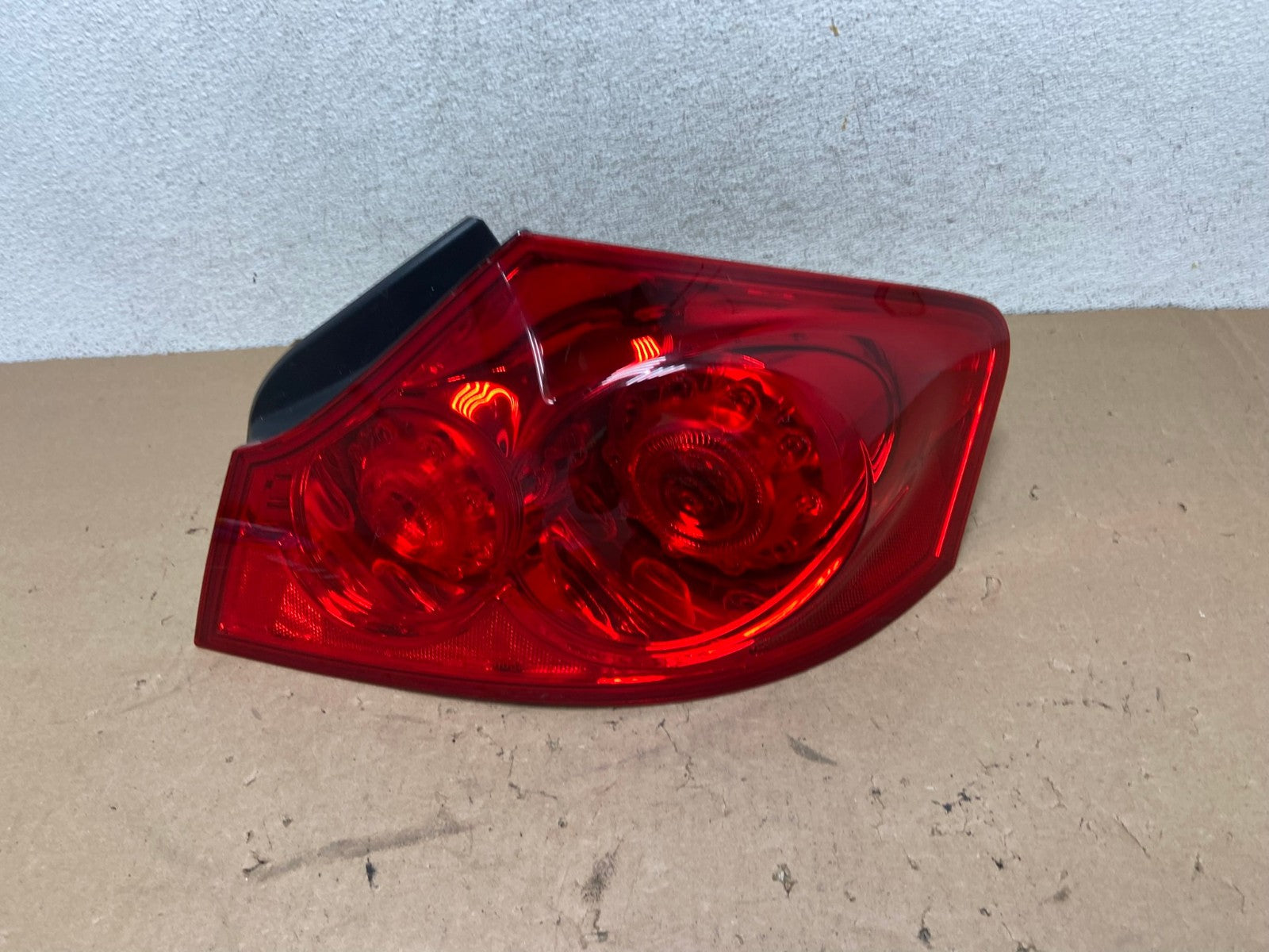 2007 to 2013 Infiniti G35 G37 Sedan Right Passenger Rh Tail Light AG4281 LK0