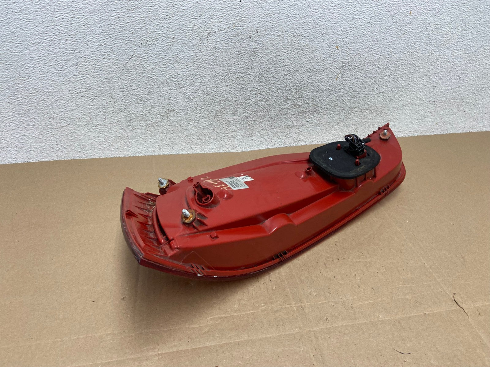 2010 - 2015 Audi Q7 Left Driver LH Side Tail Light AE4922 LK4