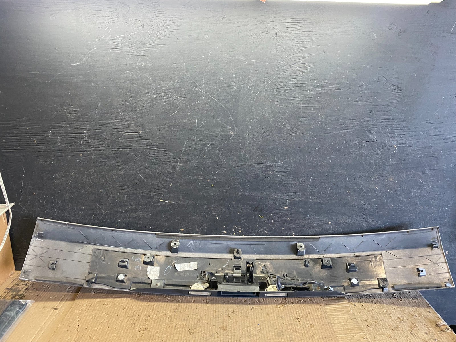 2011-2018 Dodge Grand Caravan Rear Tail Gate Trim Molding Panel OEM X0044 DG11