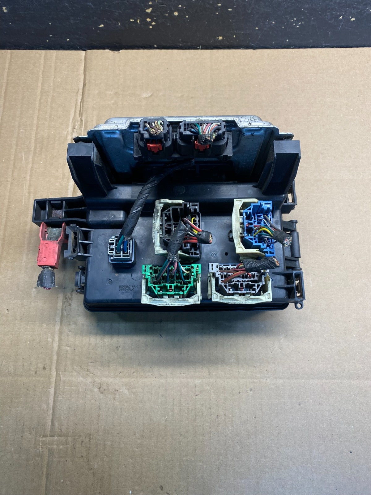 2005 Dodge Charger  Fuse Box Body Control Module BCM aa7612 DG1