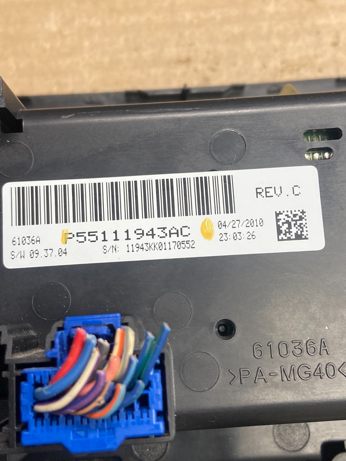 2008 to 2012 Jeep Liberty Dash Climate Temperature Control Radio Bezel ah5381 DG4
