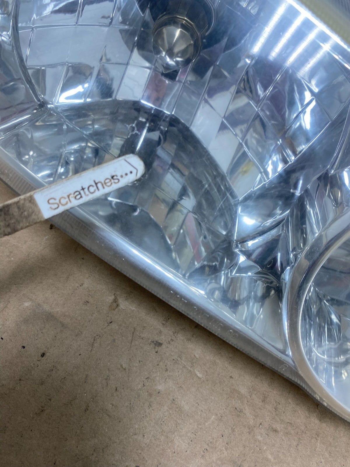 2001-2002 Toyota Corolla Left+Right Side Halogen Headlights AG4656 DW3