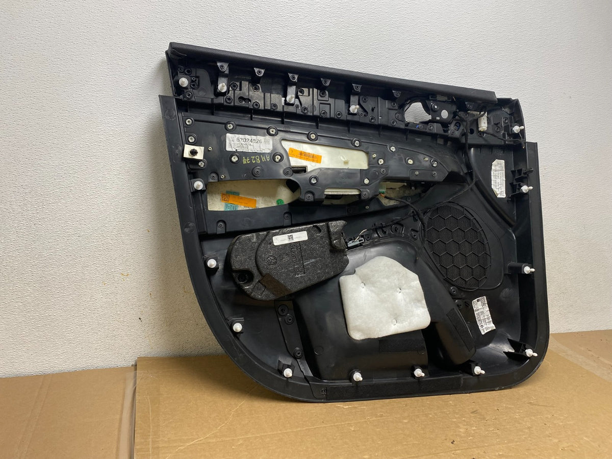 2014 to 2022 Jeep Grand Cherokee Front Right Passenger Side Panel Door M5560 DG7