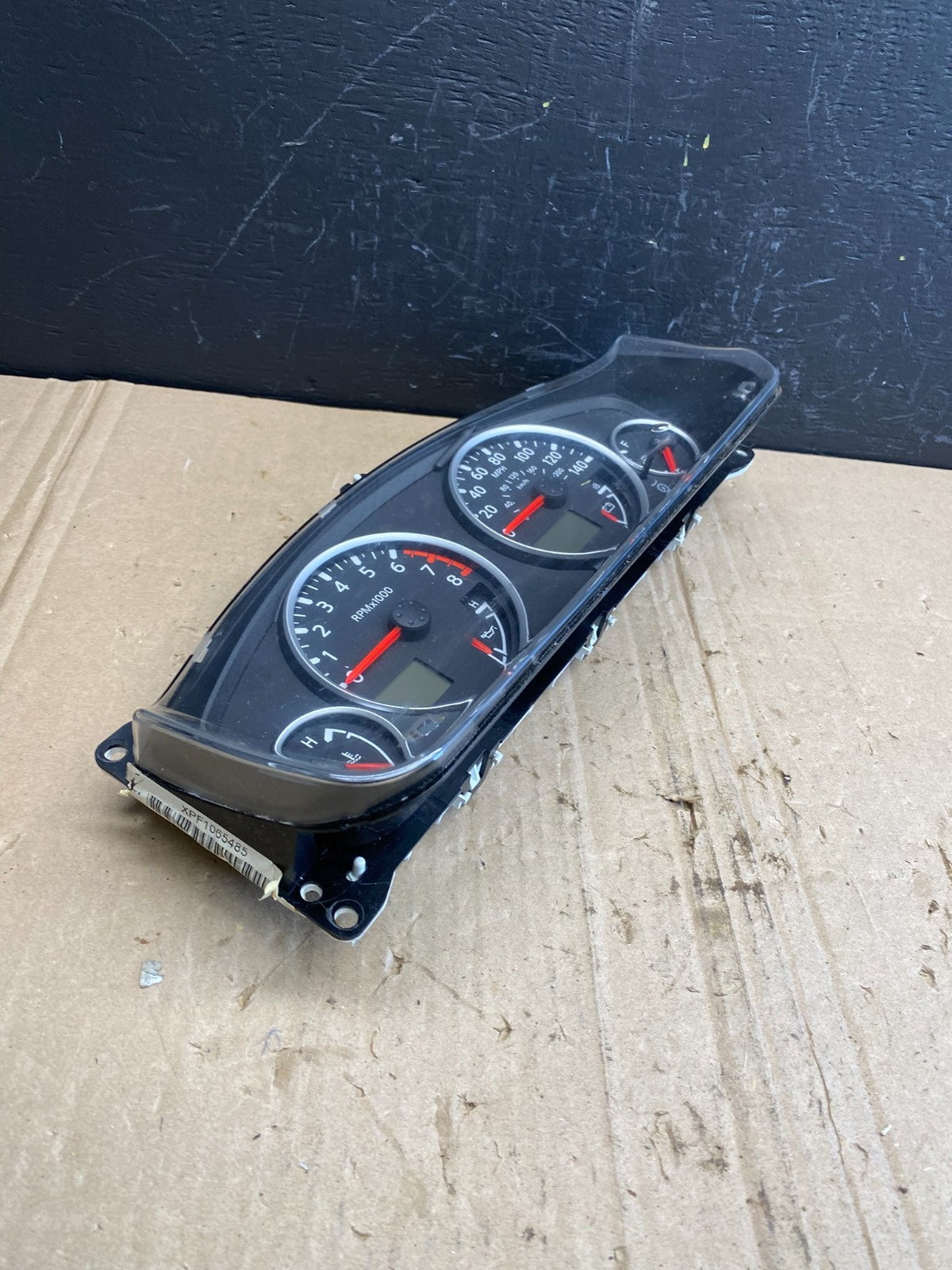 2005 Nissan Pathfinder Speedometer Cluster Gauge OEM  ab8979 DG1