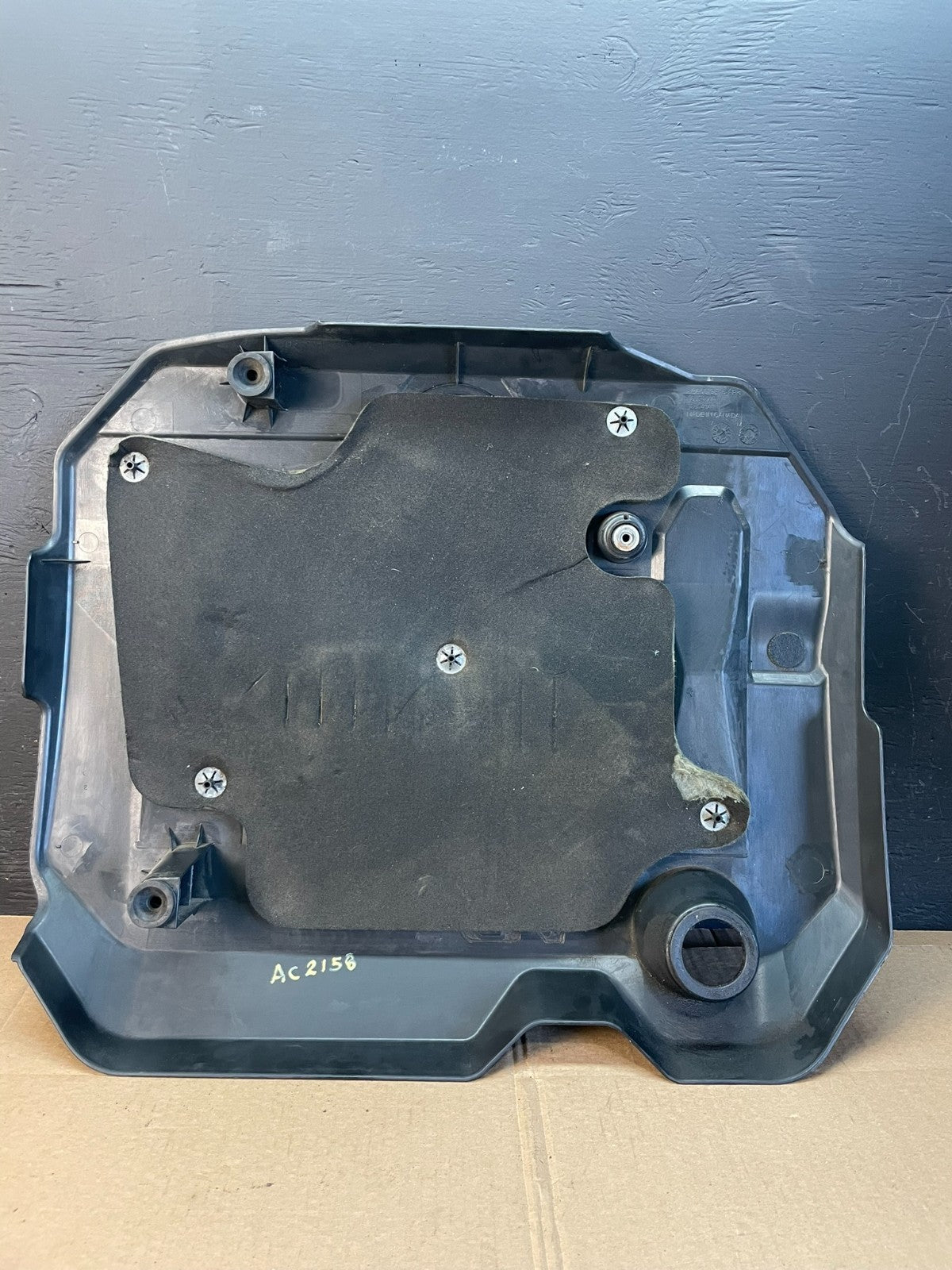 2013 to 2016 Cadillac SRX 3.6L Plastic Engine Cover Shield ac2157 DG1
