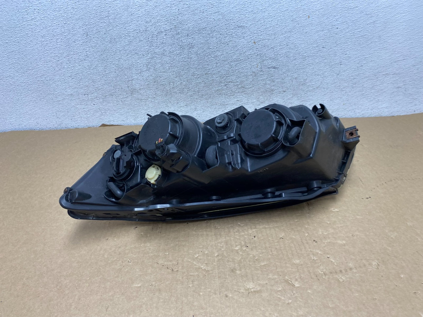 2006-2008 Hyundai Sonata Right Passenger Rh Side Headlight Halogen AF7377 DW5