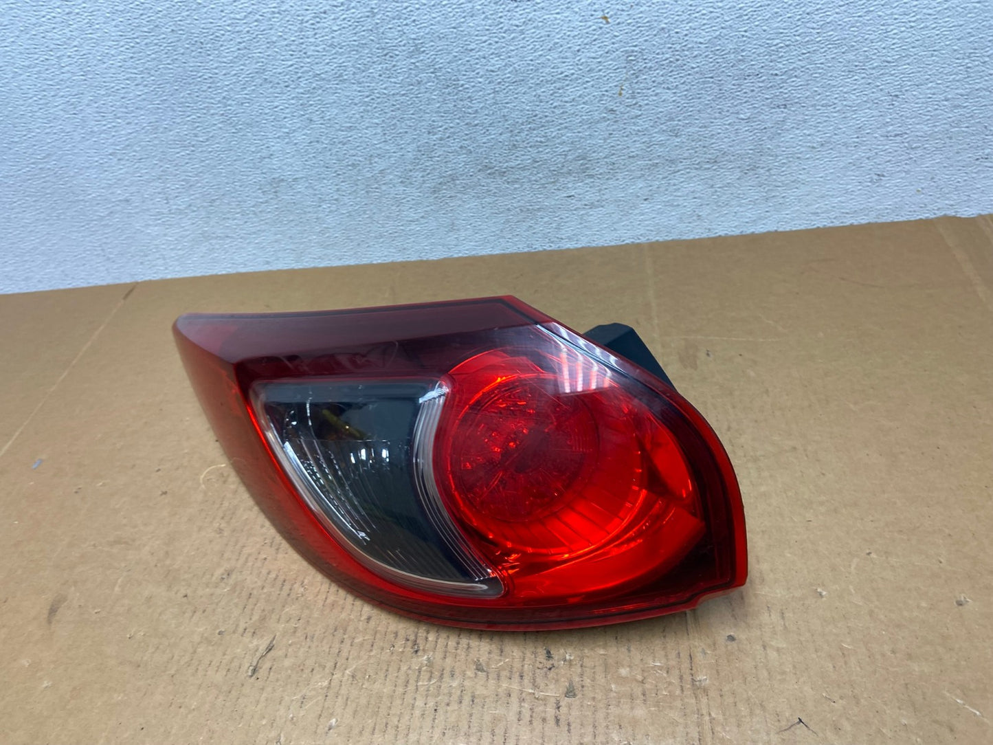 2013 to 2016 Mazda CX-5 CX5 Left Driver LH Tail Light AD9348 LK1