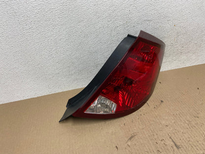 2003-2007 Saturn Ion Passenger Right RH Side Tail Light Tail Light AE7052 LK2