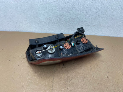 2007 to 2010 Kia Sedona Right Passenger RH Side Tail Light AC6071 LK5