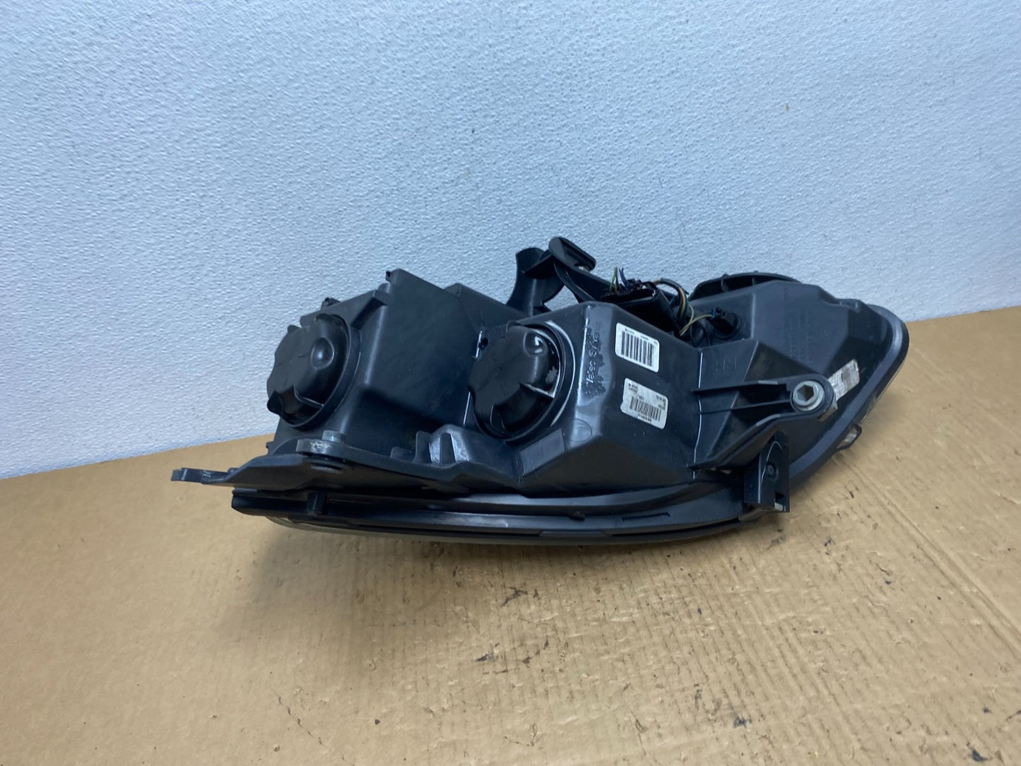 2007-2012 Gmc Acadia Halogen Headlight Right Passenger Side AC7801 DW5