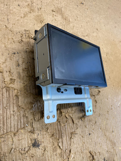 2008 to 2012 Nissan Armada QX56 Display Screen Information Oem z9963 DG1