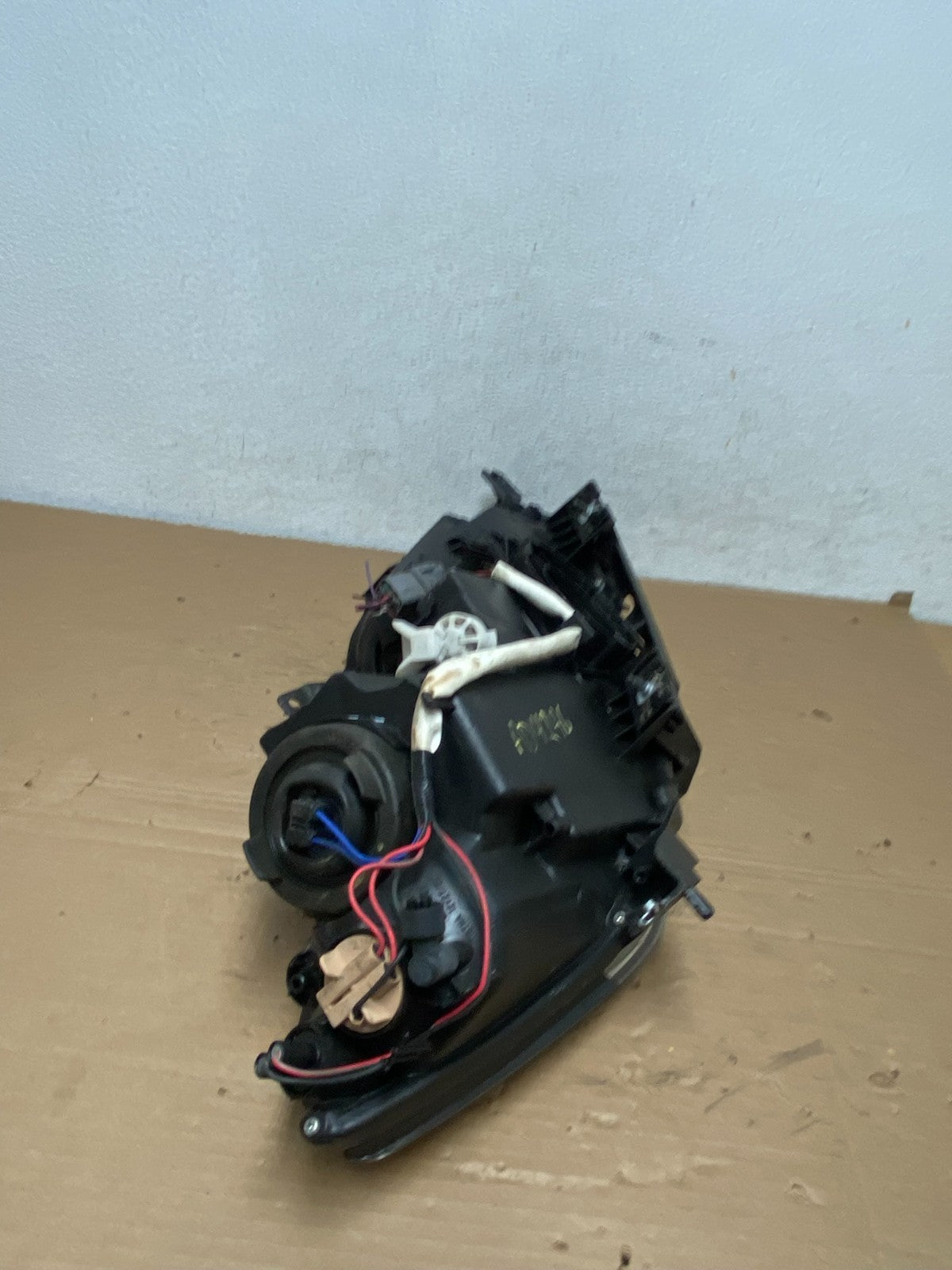 Halogen 2007 2008 2009 Mazda CX-7 Left Driver Headlight AD4246 DW8