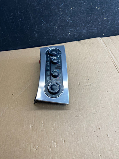 2005-2009 Mercedes W203 C230 C240 A/C Heater Climate Control Trim AE4400 DG2