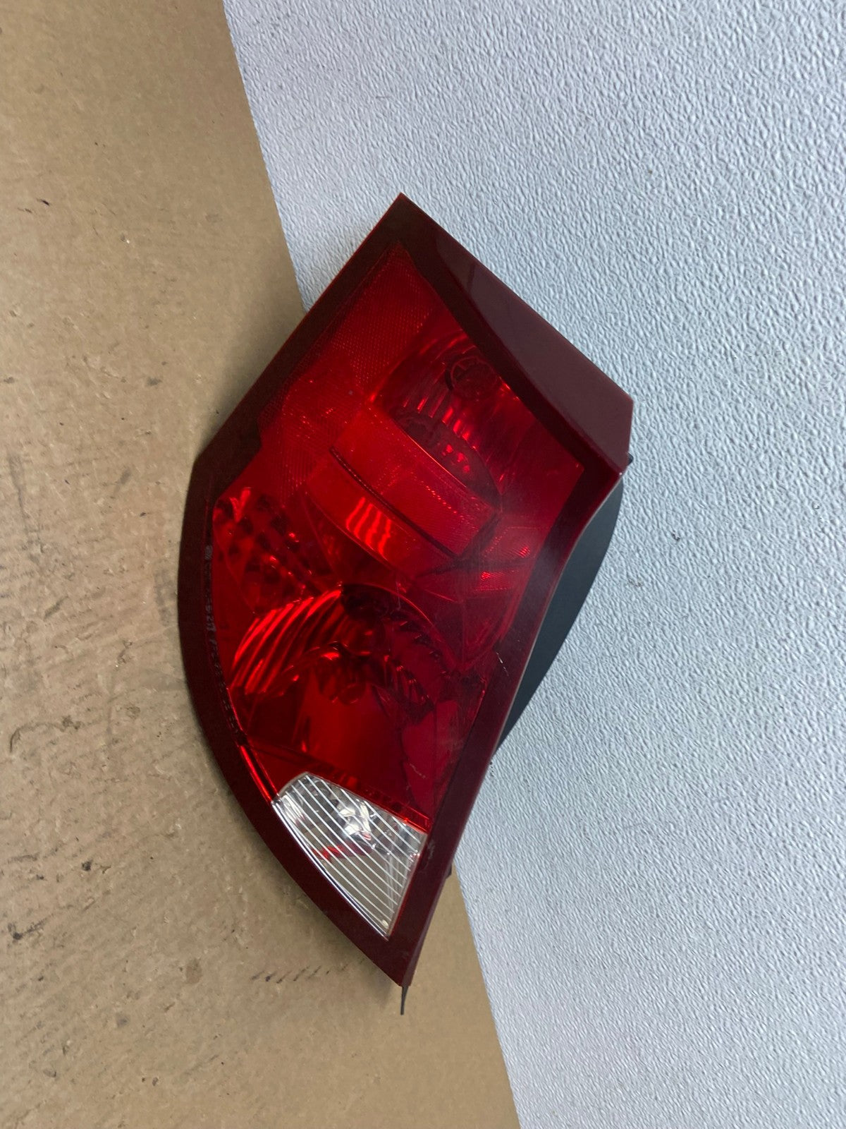 2003-2007 Saturn Ion Left Driver LH Side Tail Light Tail Light Oem AC1412 LK0