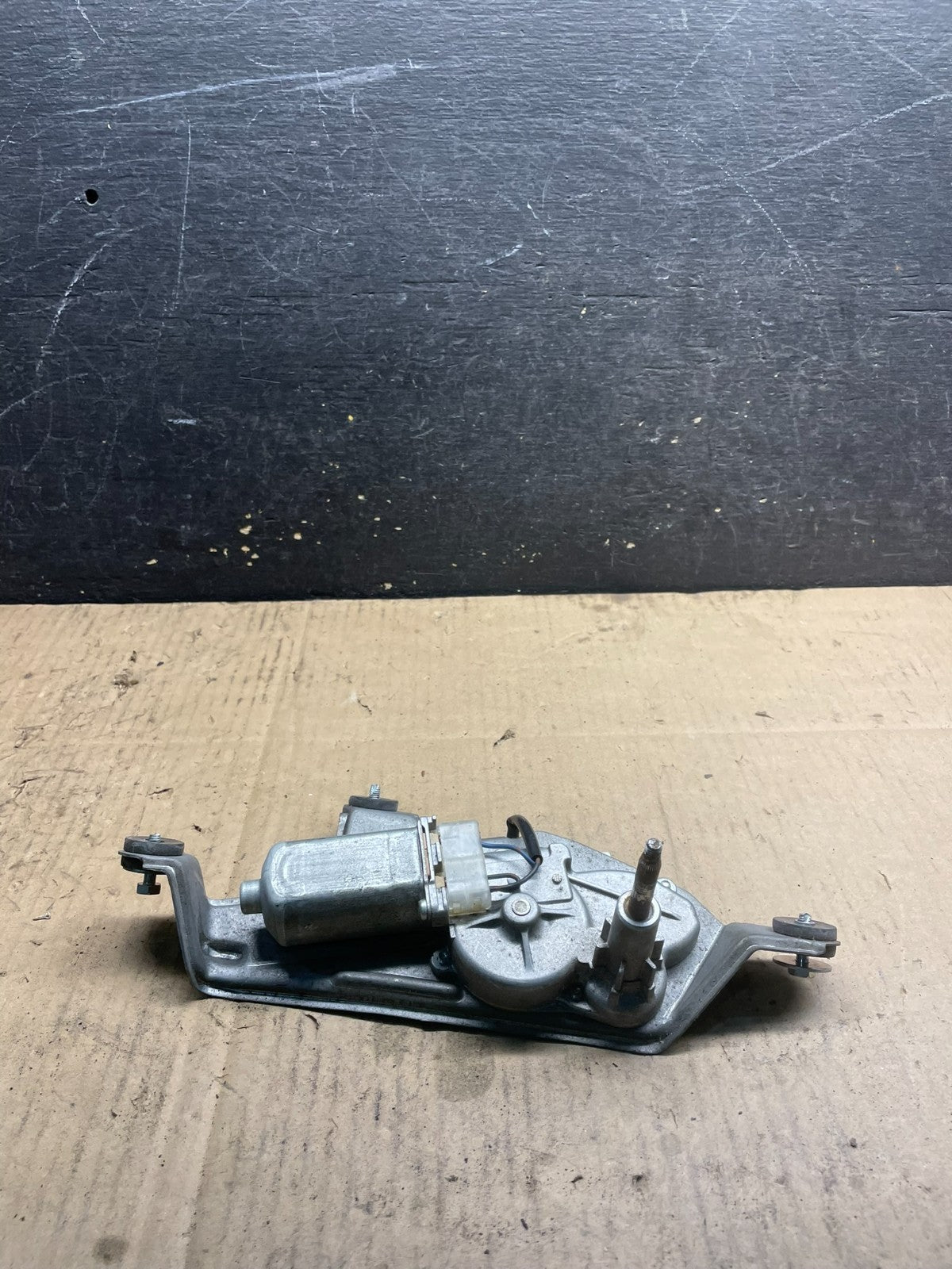2007 to 2015 Mazda CX-9 CX9 Windshield Rear Wiper Motor w7169 DG3
