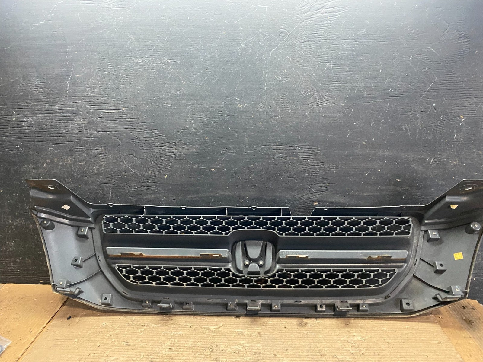 2003 2004 2005 Honda Pilot Front Upper Grill Grille Oem S5775 DG4