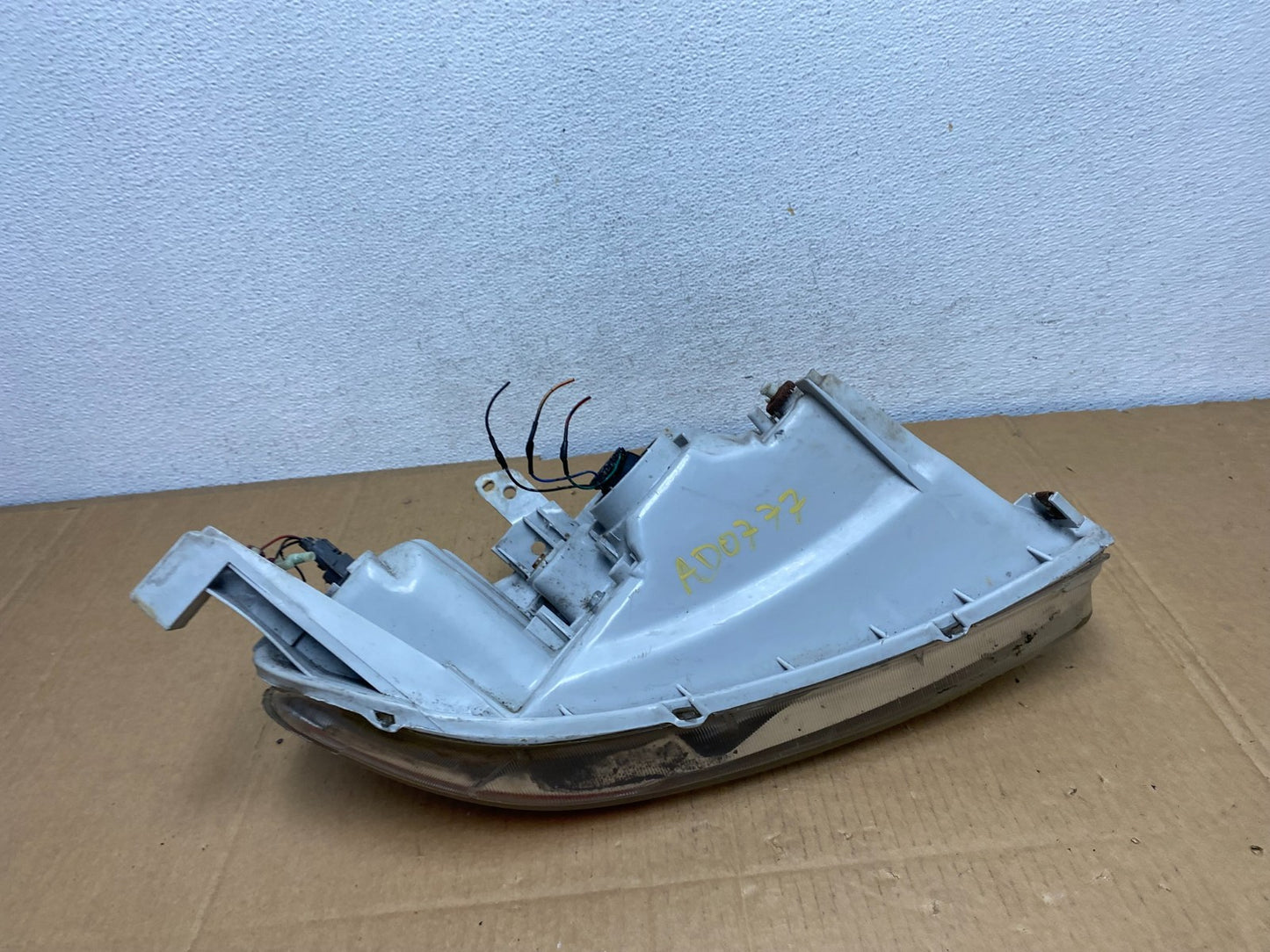 1996 - 1998 Honda Civic Sedan Left Driver LH Headlight Halogen AD0777 DW7