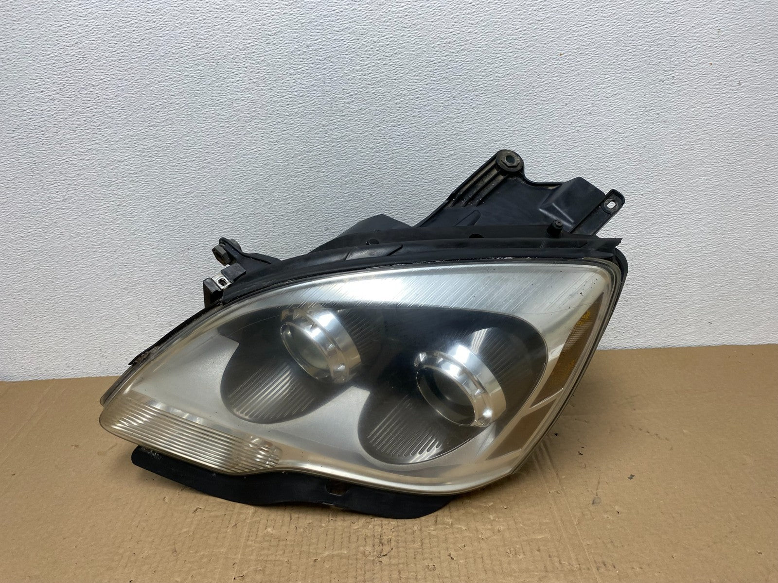 2007 to 2012 Gmc Acadia Halogen Headlight Left Driver LH Side Oem AC3848 DW0