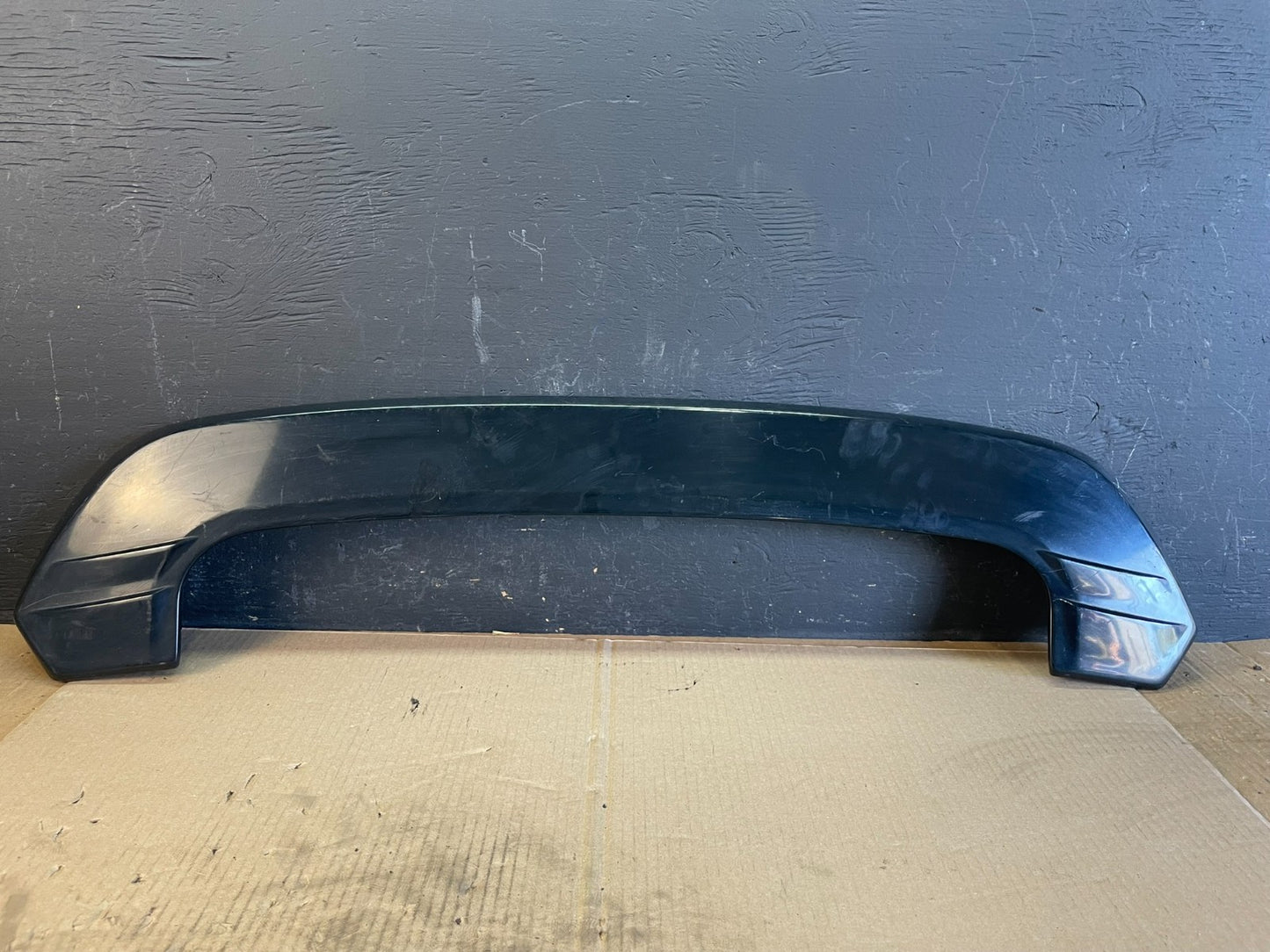2001 2005 Toyota RAV4 Rear Upper Liftgate Spoiler Hatch 3rd Brake Light AB7942 D0