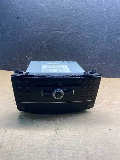 2008-2011 Mercedes W204 C300 C350 Navi Command Radio DVD CD Audio AF7839 DG0