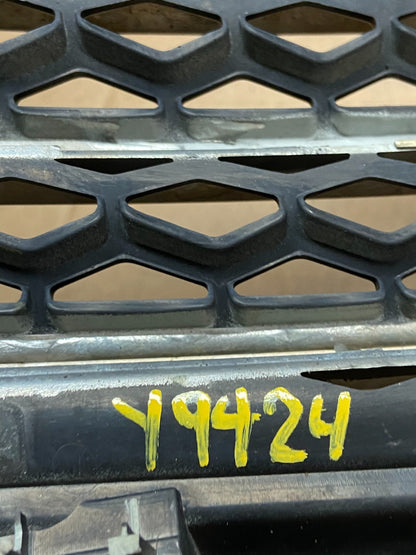 2009 to 2011 Nissan Maxima Front Upper Grill Grille 62070-9N00A Y9424 DG10