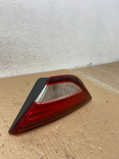 2015 to 2017 Chrysler 200 Sedan Right Passenger Inner Tail Light AH2763 LK1