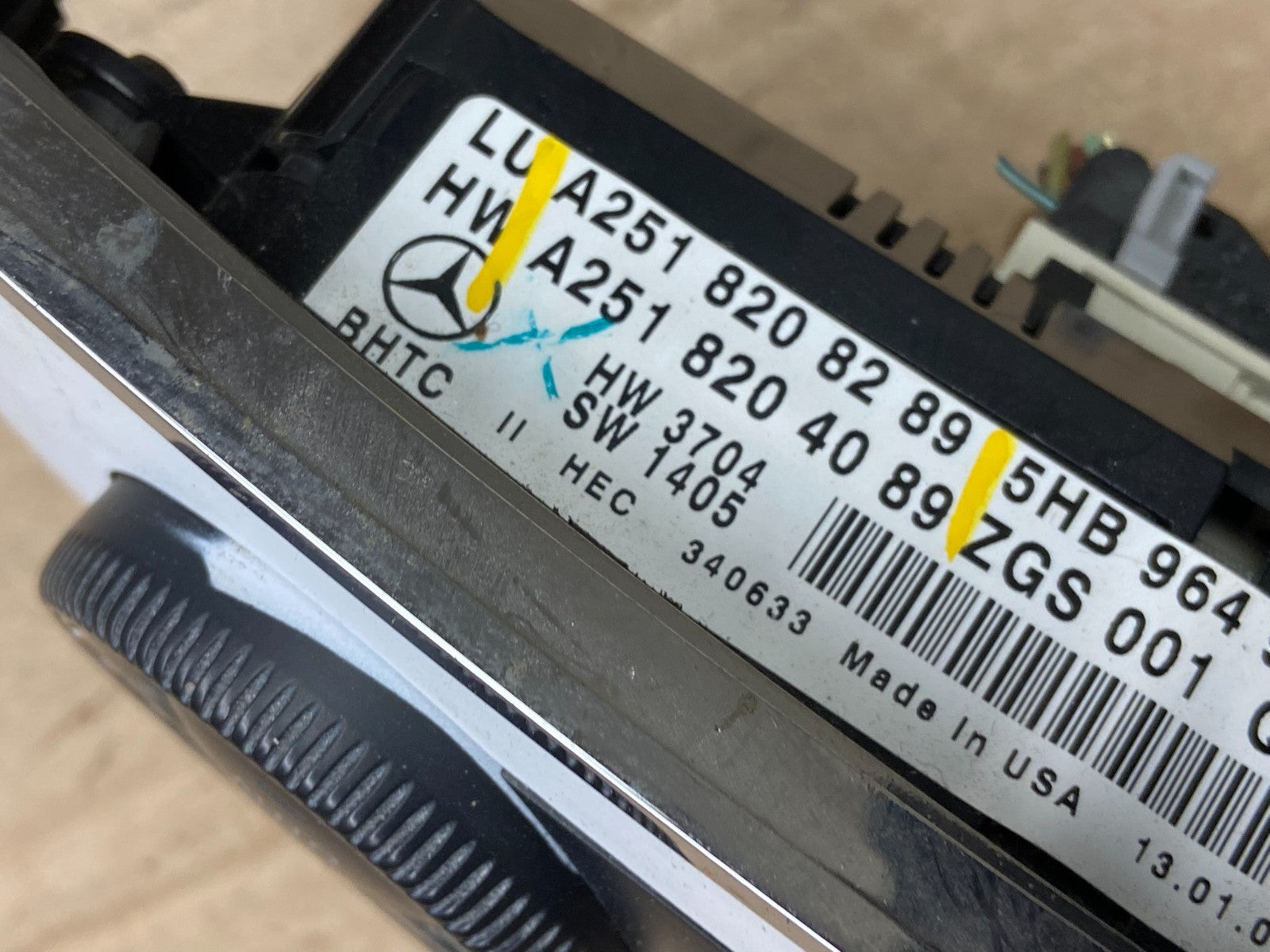 2006 to 2008 Mercedes W251 R350 AC Temp Heater Climate Control OEM X5762 DG7