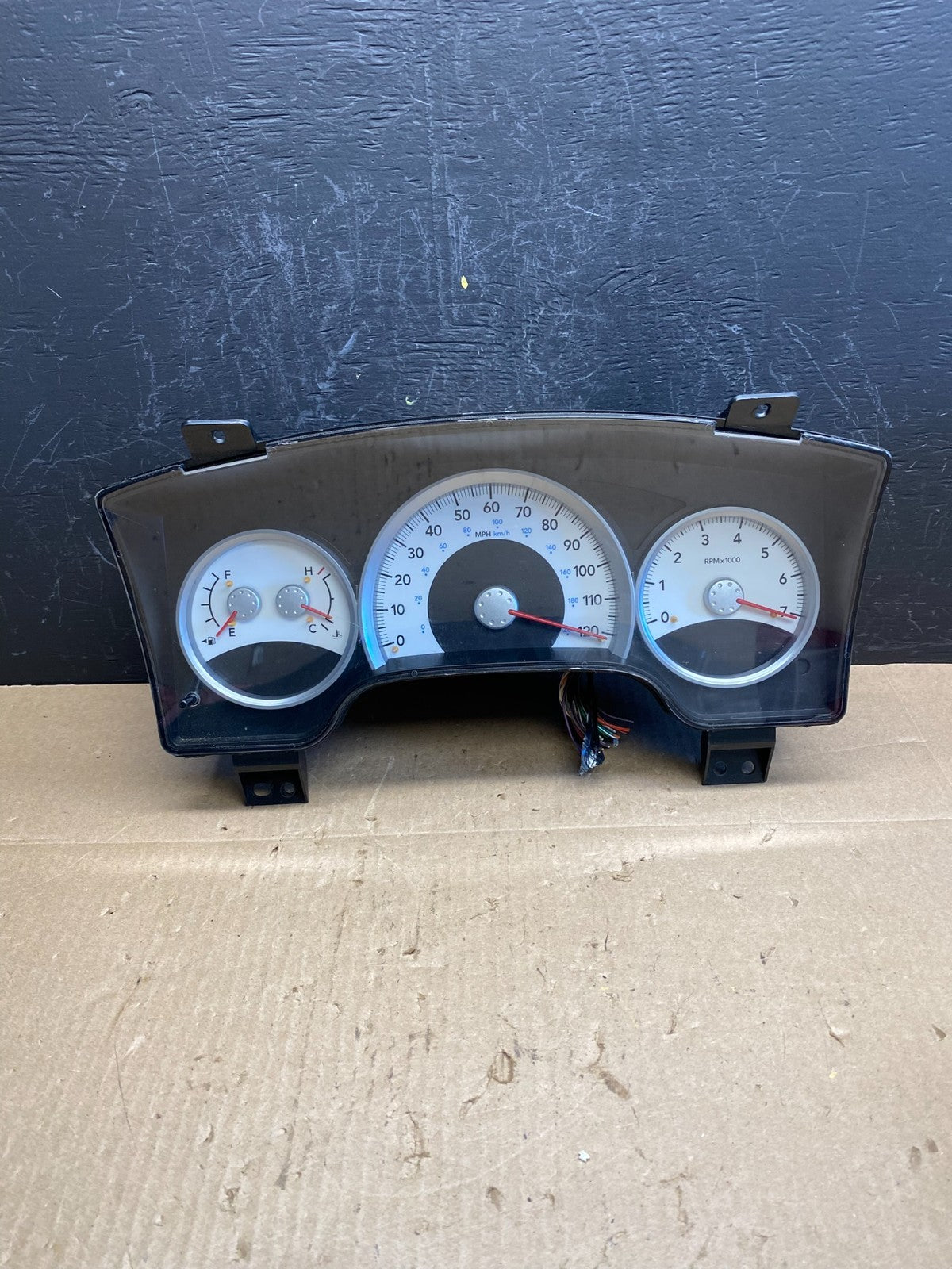 2008 Dodge Durango Speedometer Instrument Cluster Gauge AC6504 DG0