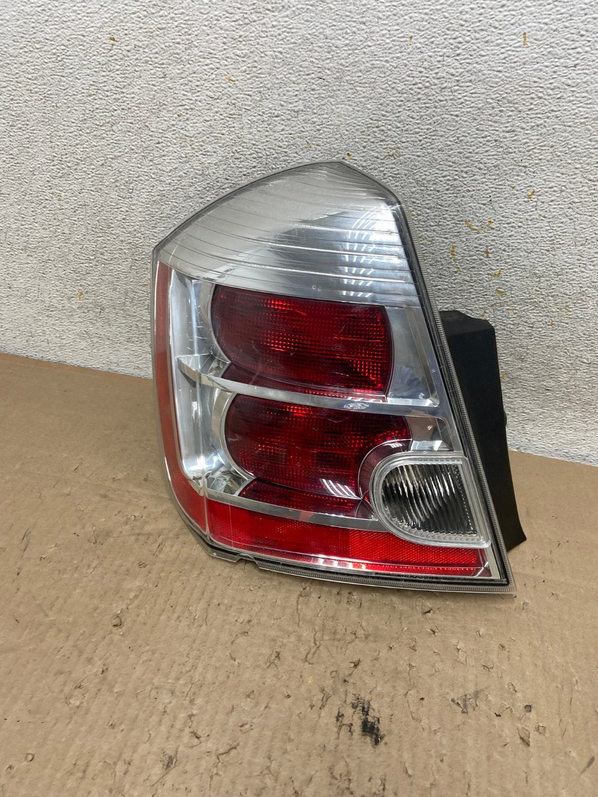 2007 to 2012 Nissan Sentra Left Driver LH Side Tail Light AI2437 LK0