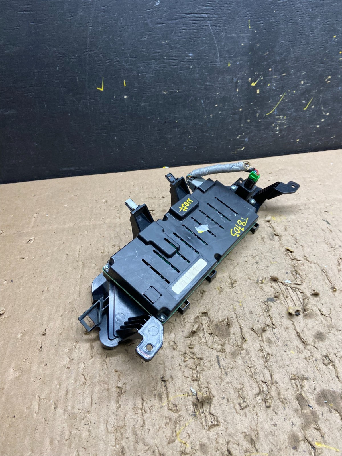 2009 - 2015 Honda Pilot Speedometer Cluster Gauge T8705 DG5