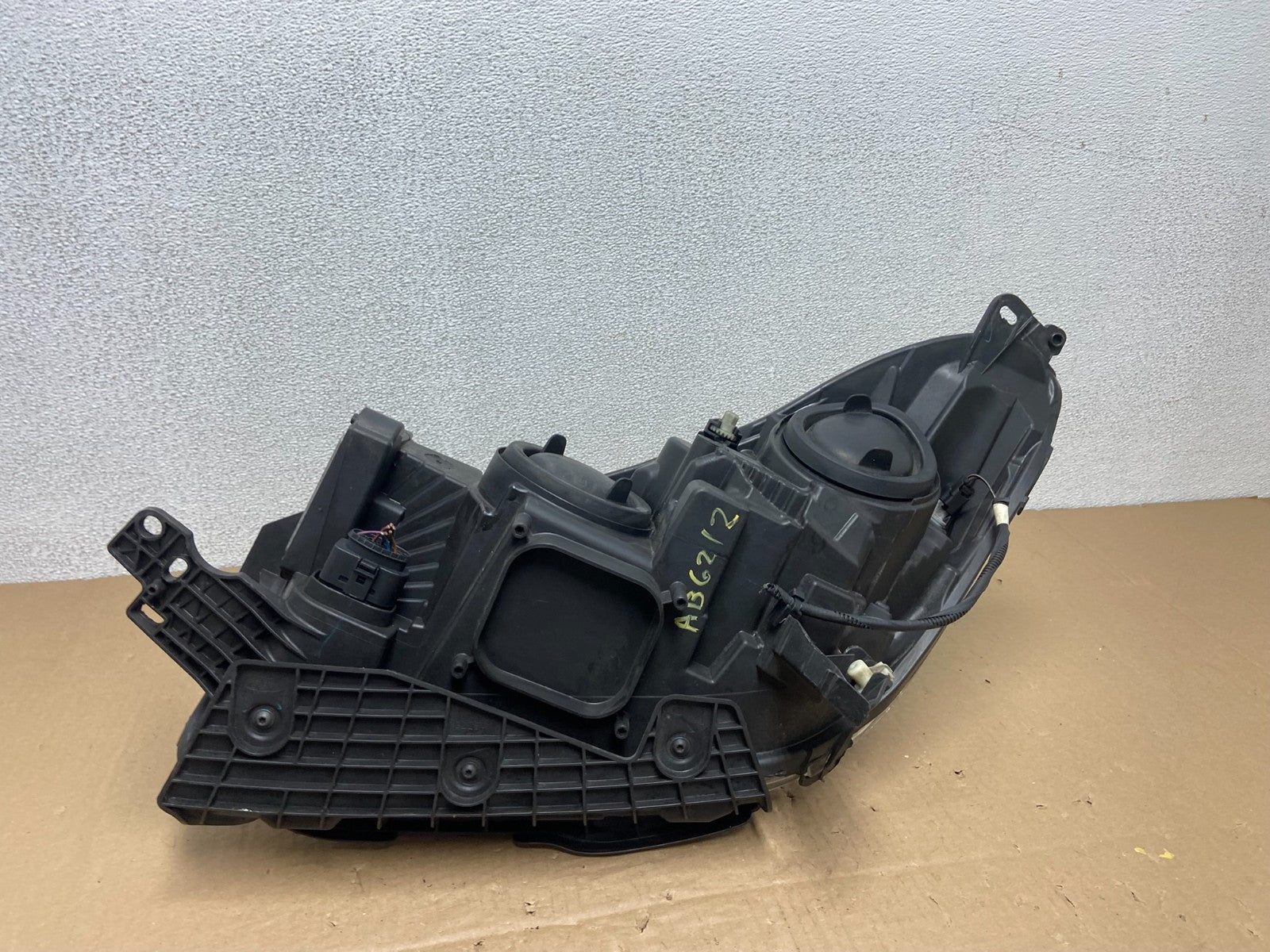 2017 - 2019 Ford Escape Right Passenger Side LED Headlight W/Module AB6212 DG7