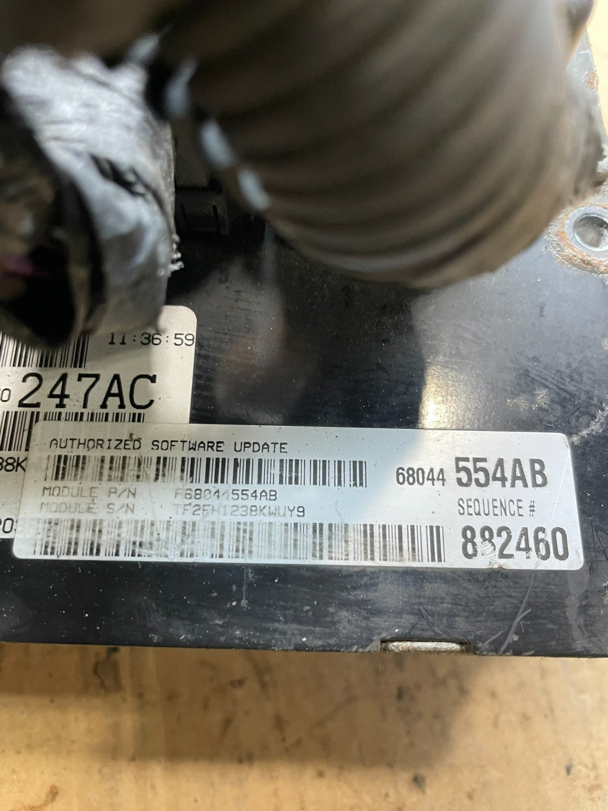 2008 2009 Caravan Town & Country 3.3L Engine Control ECM p68044554ab R9303 DG4