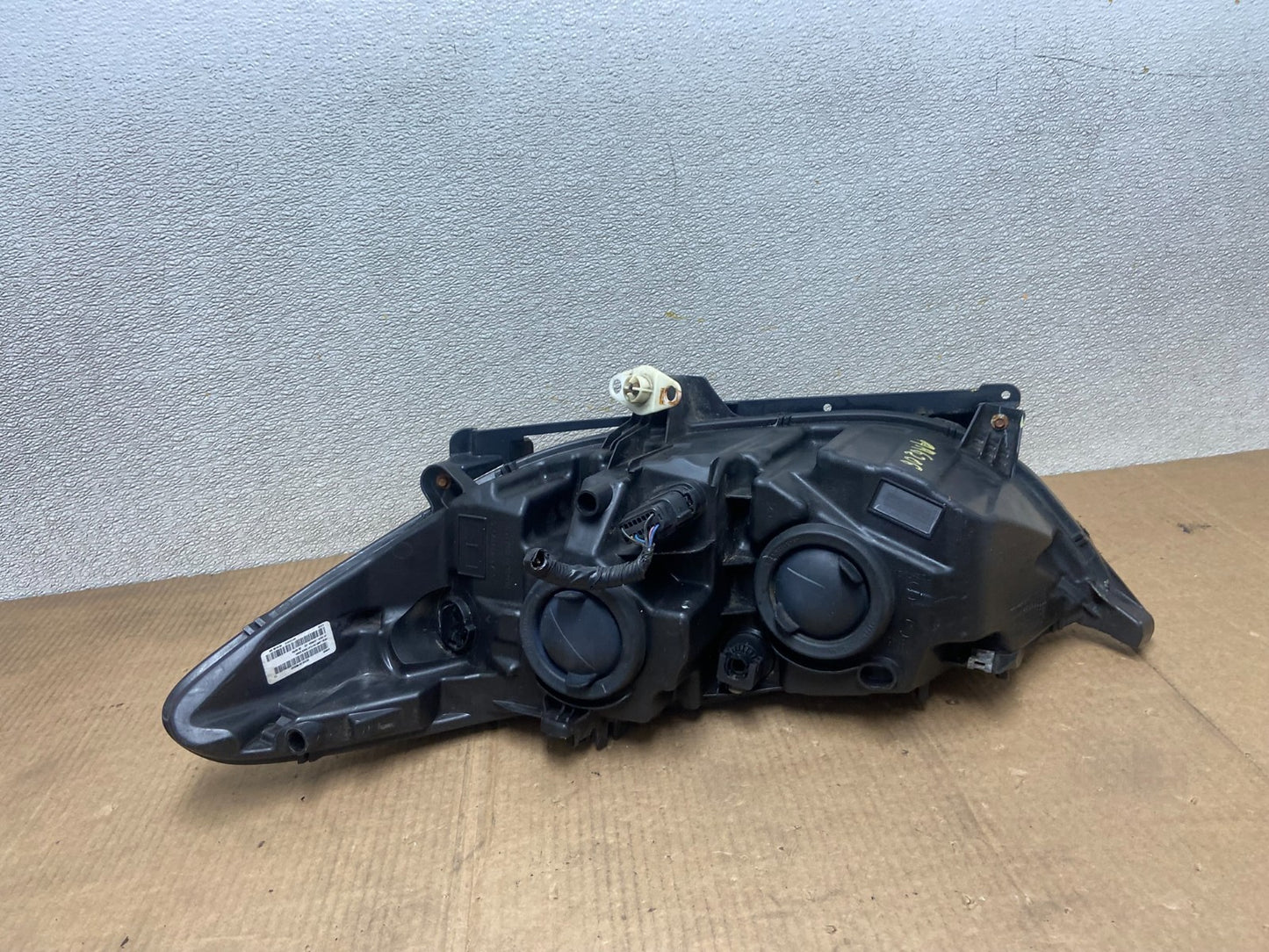 2013 to 2016 Ford Fusion Right Passenger Rh Side Headlight AA6206 DW6