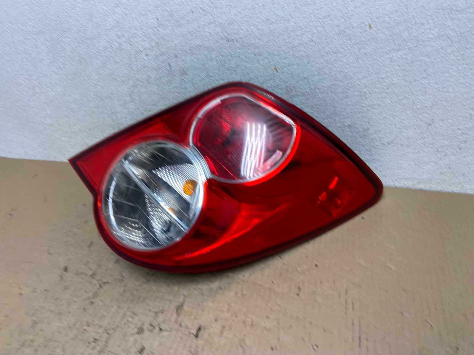 2009-2011 Chevrolet Aveo Hatchback Right Passenger Side Tail Light AF2834 LK1