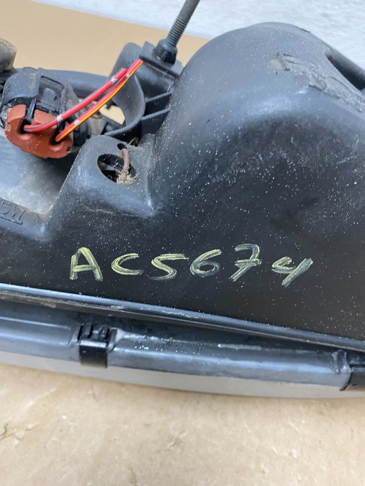1992 1993 1994 Toyota Camry Right Passenger RH Halogen Headlight AC5674 DW9