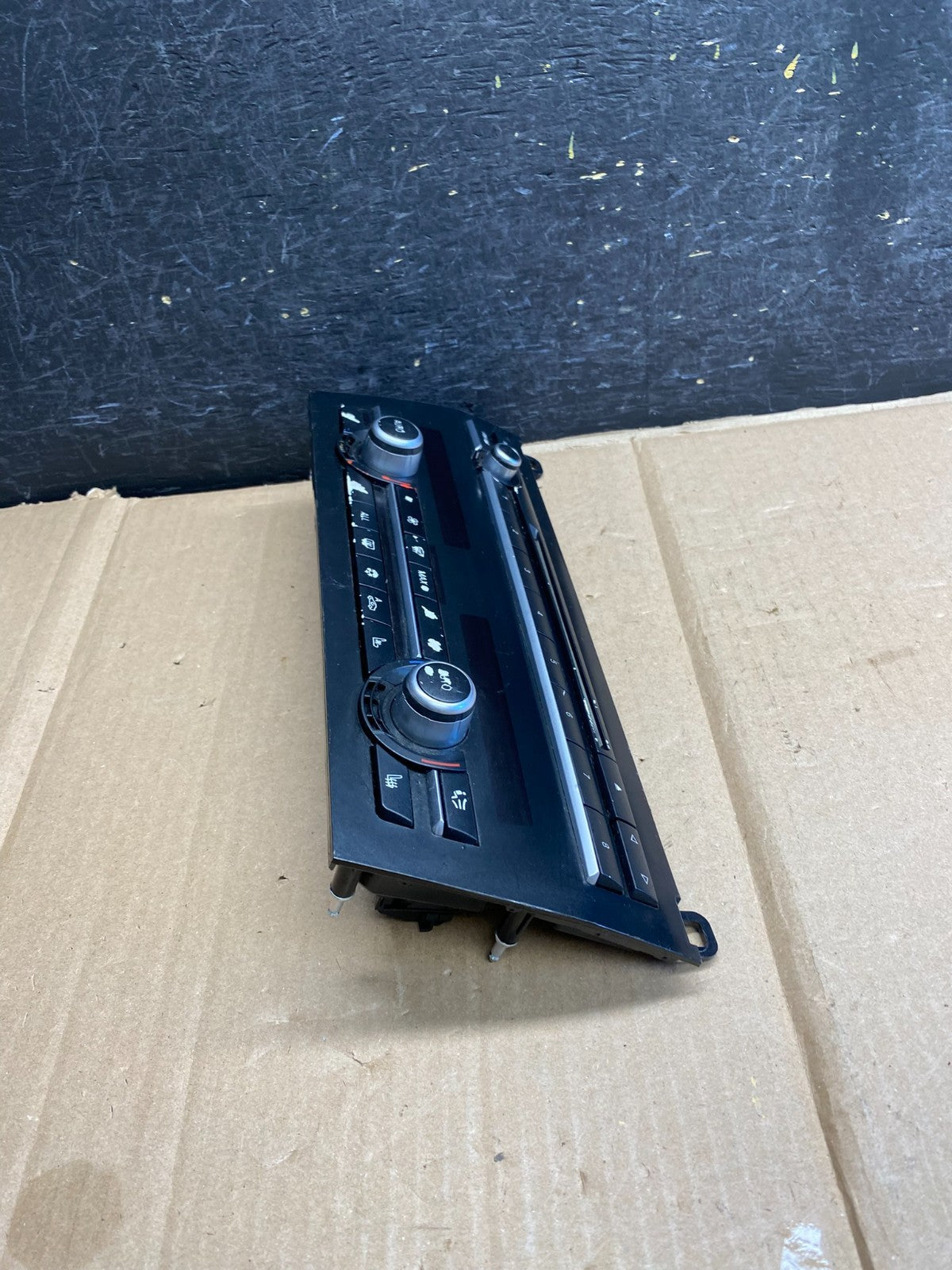 2009-2015 BMW F01 740i 750i Heater Ac Climate Radio Stereo Control AH5496 DG2