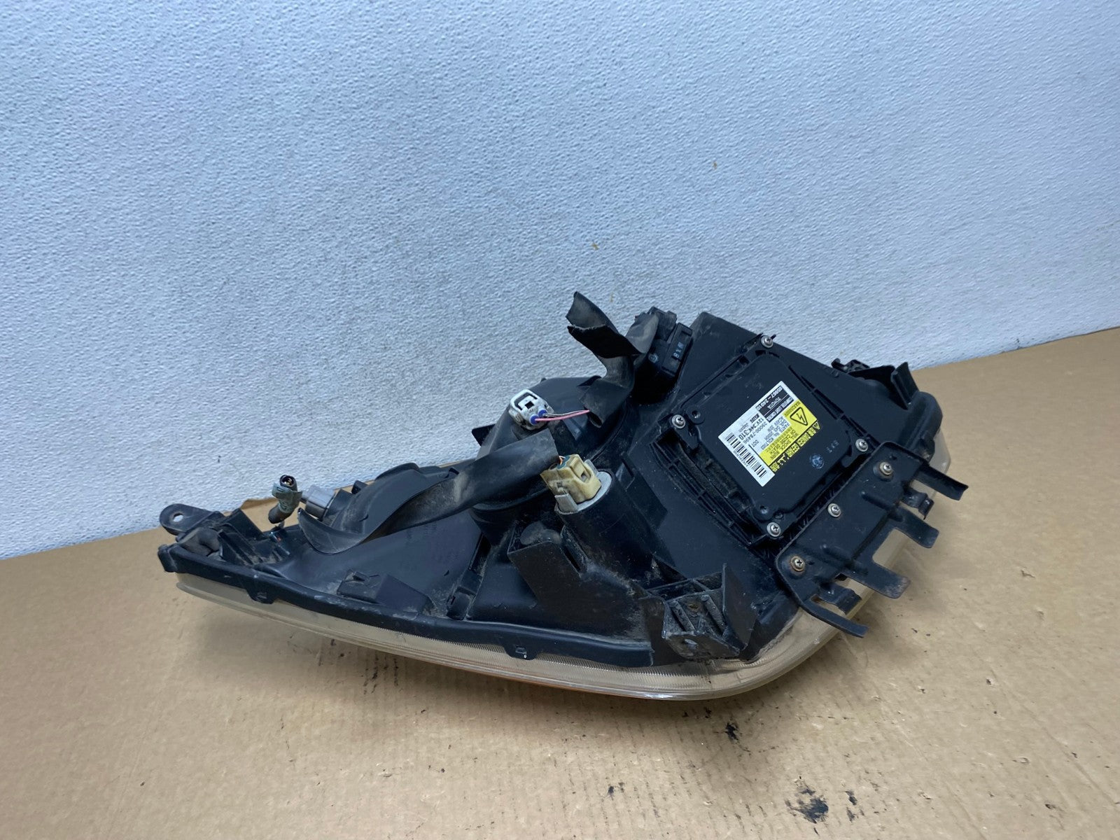 2006-2009 Toyota Prius Left Driver LH Side Blue Headlight Xenon Hid AG2076 LK7