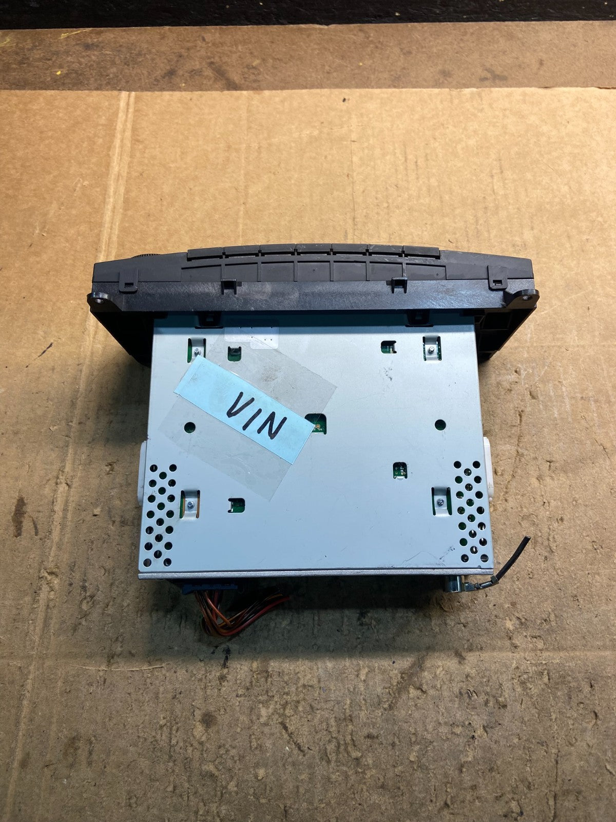 2007 2008 2009 Sprinter 2500 3500 AM FM Radio Single CD Disc Player Y4194 DG4