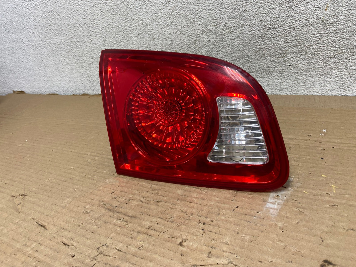 2007 2008 2009 Hyundai Santa Fe Left Driver LH Tail Light Inner AG9059 LK2