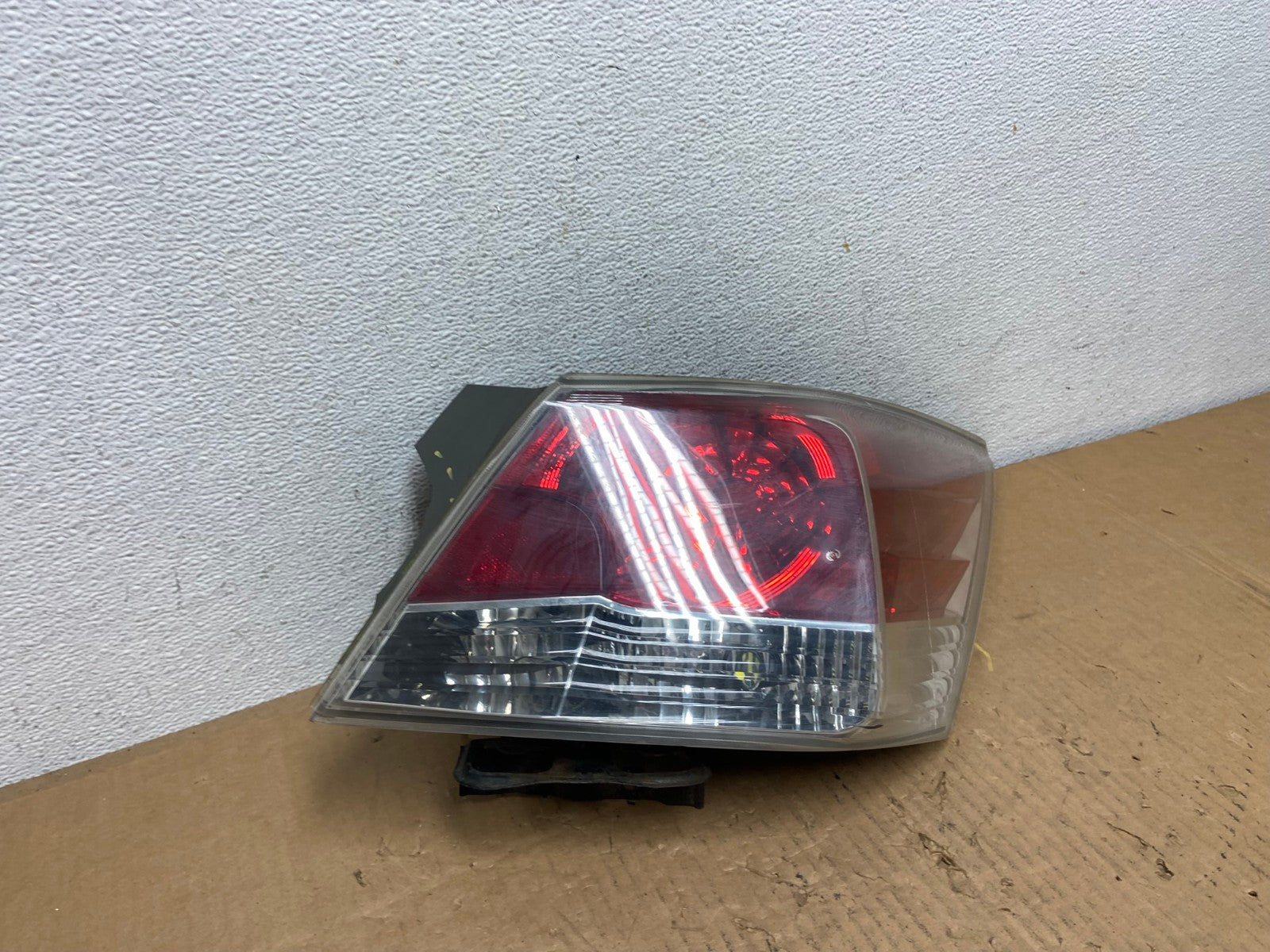 2008 to 2012 Honda Accord Sedan Tail light Right Passenger RH Side AD1039 LK2
