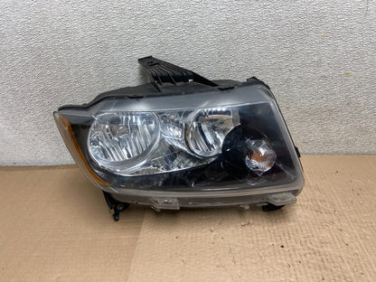 2011-2013 Jeep Grand Cherokee Right Passenger Halogen Headlight AB2530 DW0